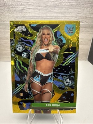 Sol Ruca 2026 Topps Cosmic Chrome WWE Gold Interstellar Refractor 18/50