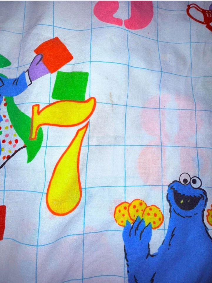 Sábana plana ajustada vintage con números de calle Sésamo tamaño doble Foto 2 de 4