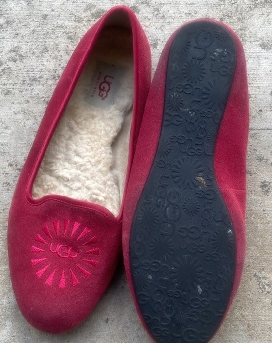 UGG Red Ruby Suede Smoking Flats Loafers Womes 9U… - image 3