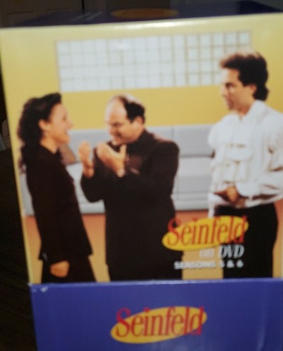 Seinfeld Season 5 & 6 DVD Box Set Authentic Enshrined Puffy Shirt Collectable - Picture 7 of 10