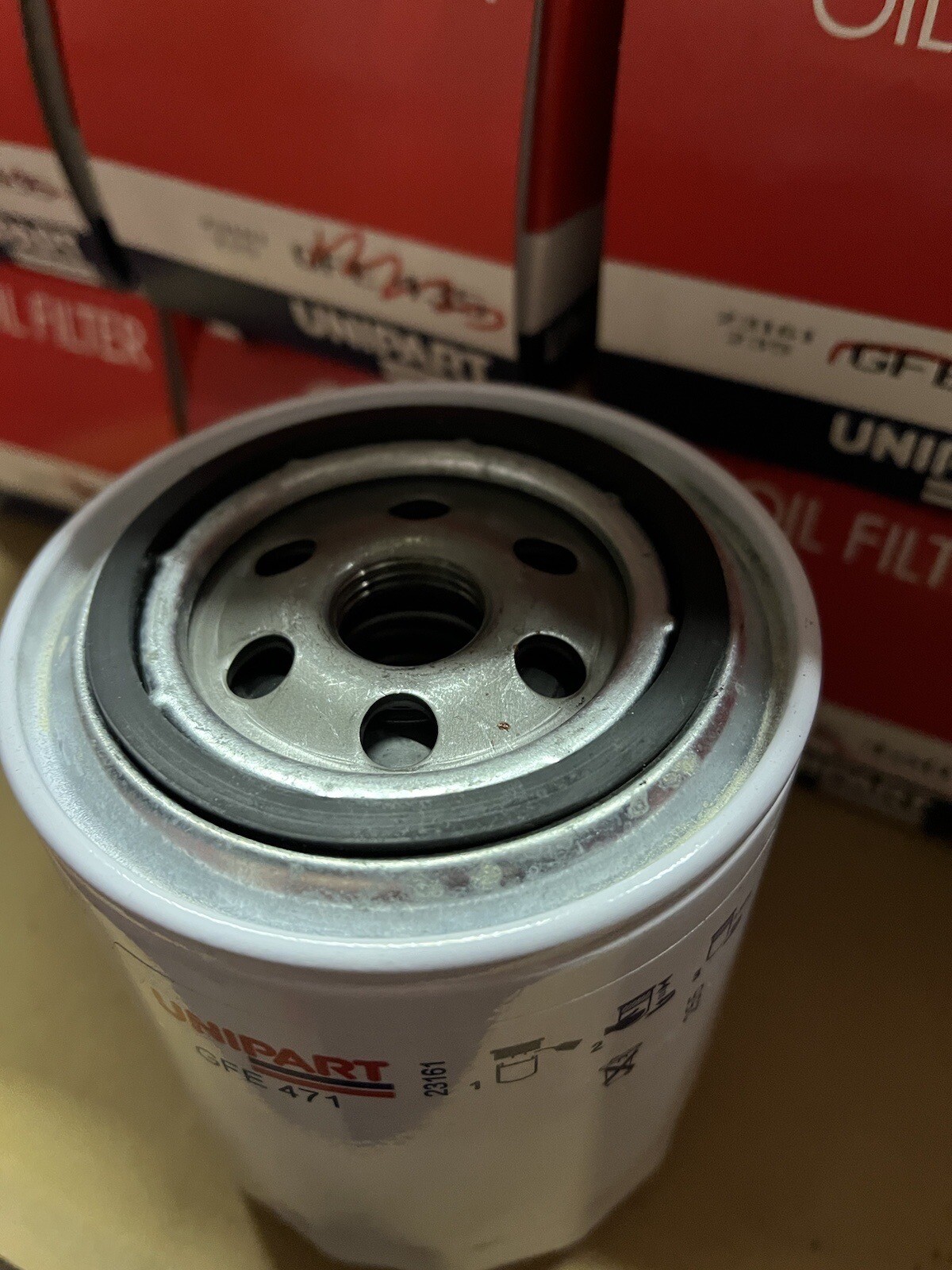 Oil Filter 0451103313  078115561J 078115561D 078115561H - Unipart GFE571 image 2