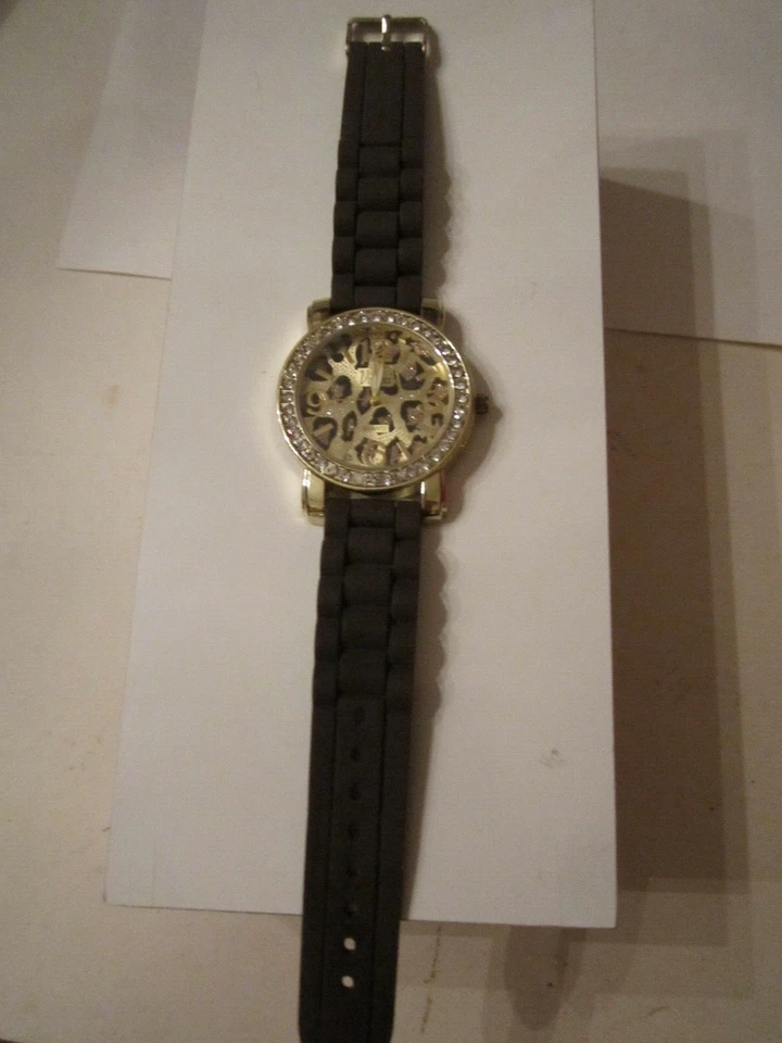 RELOJ VIVANI DISEÑO ESTAMPADO LEOPARDO CUARZO - CORREA GOMA MARRÓN OSCURO - OFC-13 Foto 3 de 4