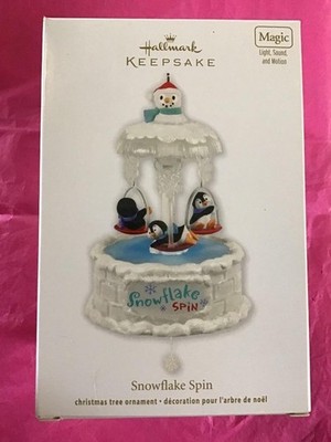 Hallmark Keepsake Ornament 2012 Snowflake Spin Penguins magic carousel swing EUC