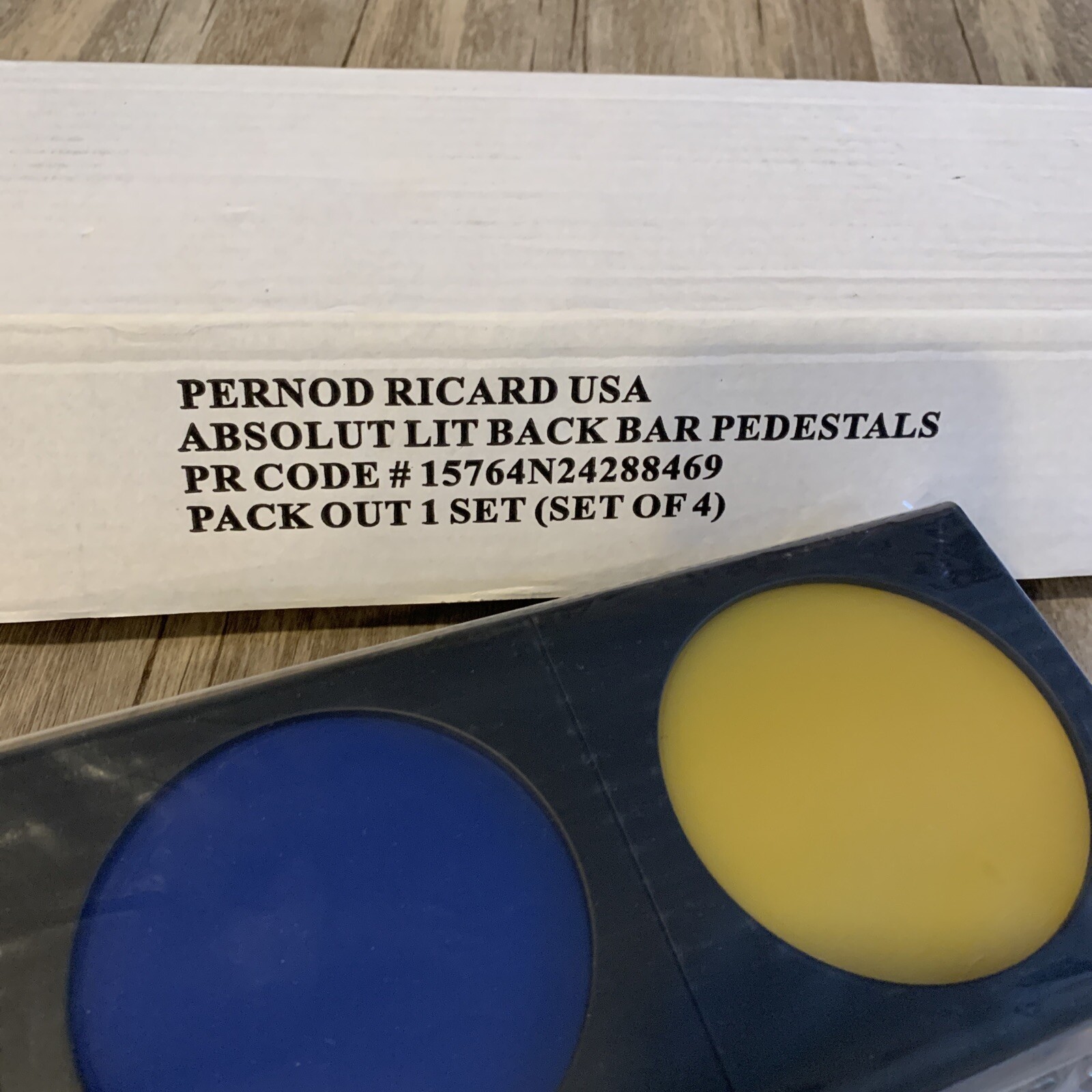 Lighted Bottle Glorifier Absolut Bar Pedestals Liquor Barware Pernod