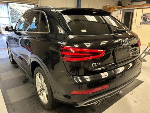 AUDI Q3 S LINE 2.0 TFSI QUATTRO DSG - Picture 4 of 18