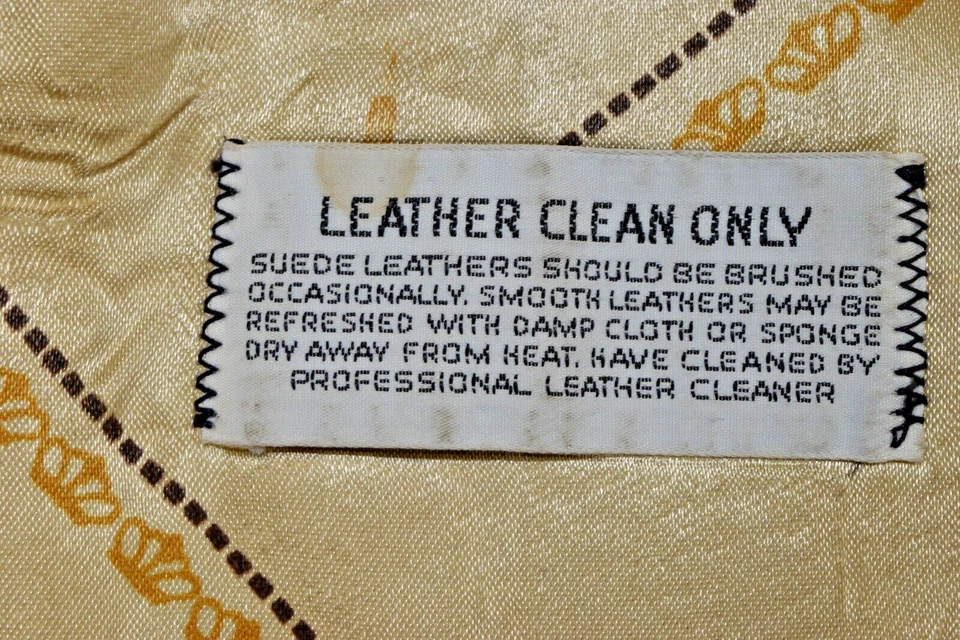 Jaqueta de couro vintage tamanho M/L anos 70 castanha marrom Uber couro macio forrado de cetim - Imagem 3 de 4