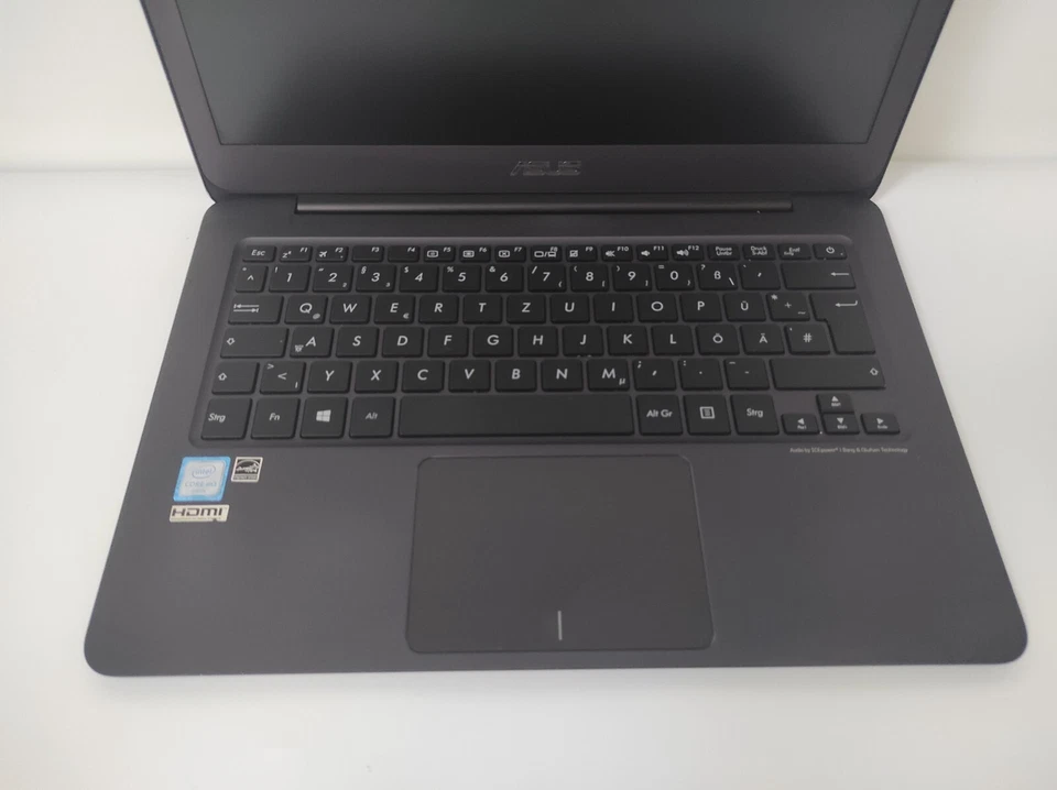 NOTEBOOK PORTATILE ASUS UX305C INTEL M3-6Y30 8GB RAM 128GB SSD - Immagine 2 di 4