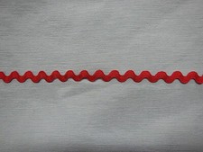 Ric Rac - 4mm Red x 20 mts Polyester 