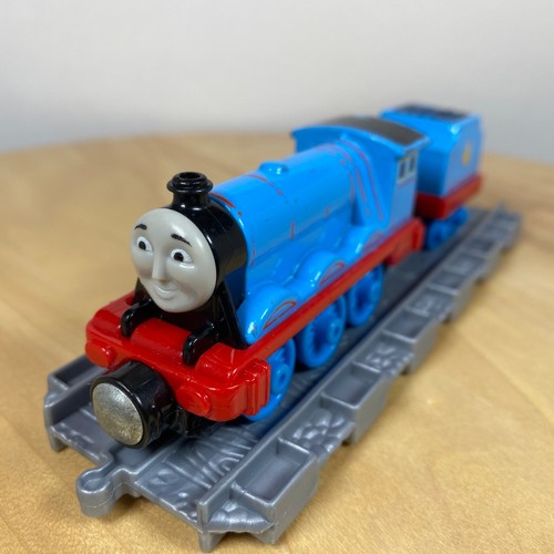 Thomas the Tank Engine - Take and Play Engines - Free Postage - Select Engine  - Picture 466 of 1,270
