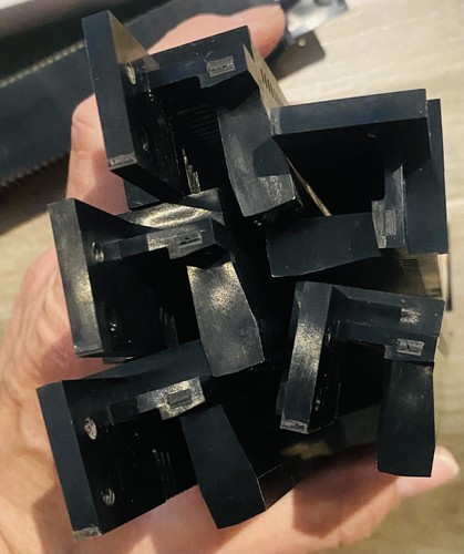 Lot of 9 OEM Nintendo NES 72 Pin Connector Cartridge Slots FOR PARTS/REPAIR ONLY - Picture 13 of 17