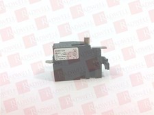 SIEMENS 3VL9800-1UJ00 / 3VL98001UJ00 (NEW IN BOX)