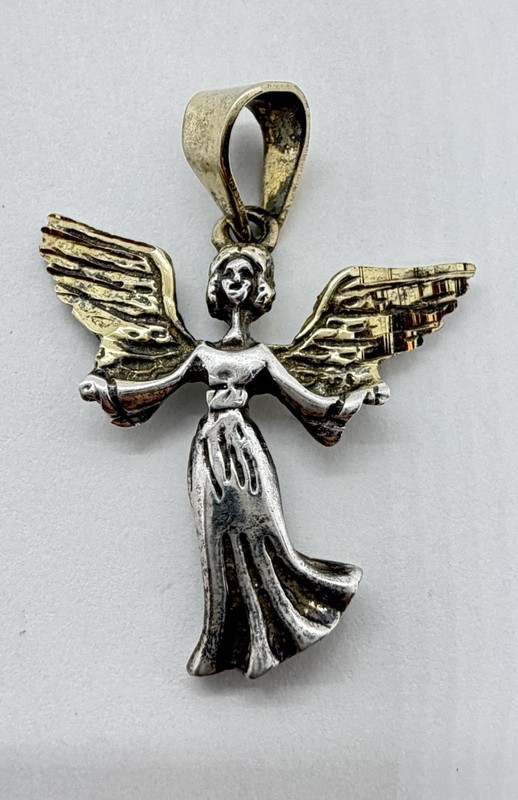Lovely Vintage Sterling Silver Two Toned 3D Angel Pendant