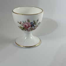 Vintage Hammersley Victorian Floral England’s Countryside Egg Cup 2.5” Tall