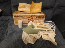 VINTAGE Osrow Steamstress Lightweight Steamer #SB15 Made In USA 1970's