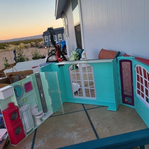 Barbie 2007 My House Folding Portable Dollhouse Not Complete 