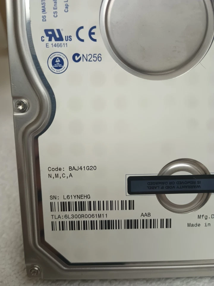 Maxtor Diamondmax 10 300GB IDE 3.5" Hard Drive Model 6L300R0 PATA 133 Tested - Image 4 of 4