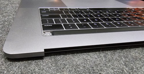 Top case Palm Rest Keyboard Trackpad Space Gray MacBook Pro 15" A1990 2018 2019 - Picture 9 of 18
