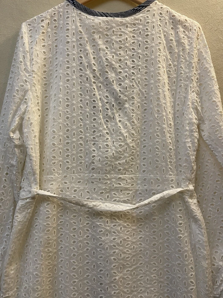 Vestido Lucca Couture Manga Larga Botón Frontal Talla Mediana. Foto 3 de 4