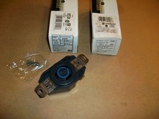 2pc Leviton Locking Receptacle 2320 NEW IN BOX