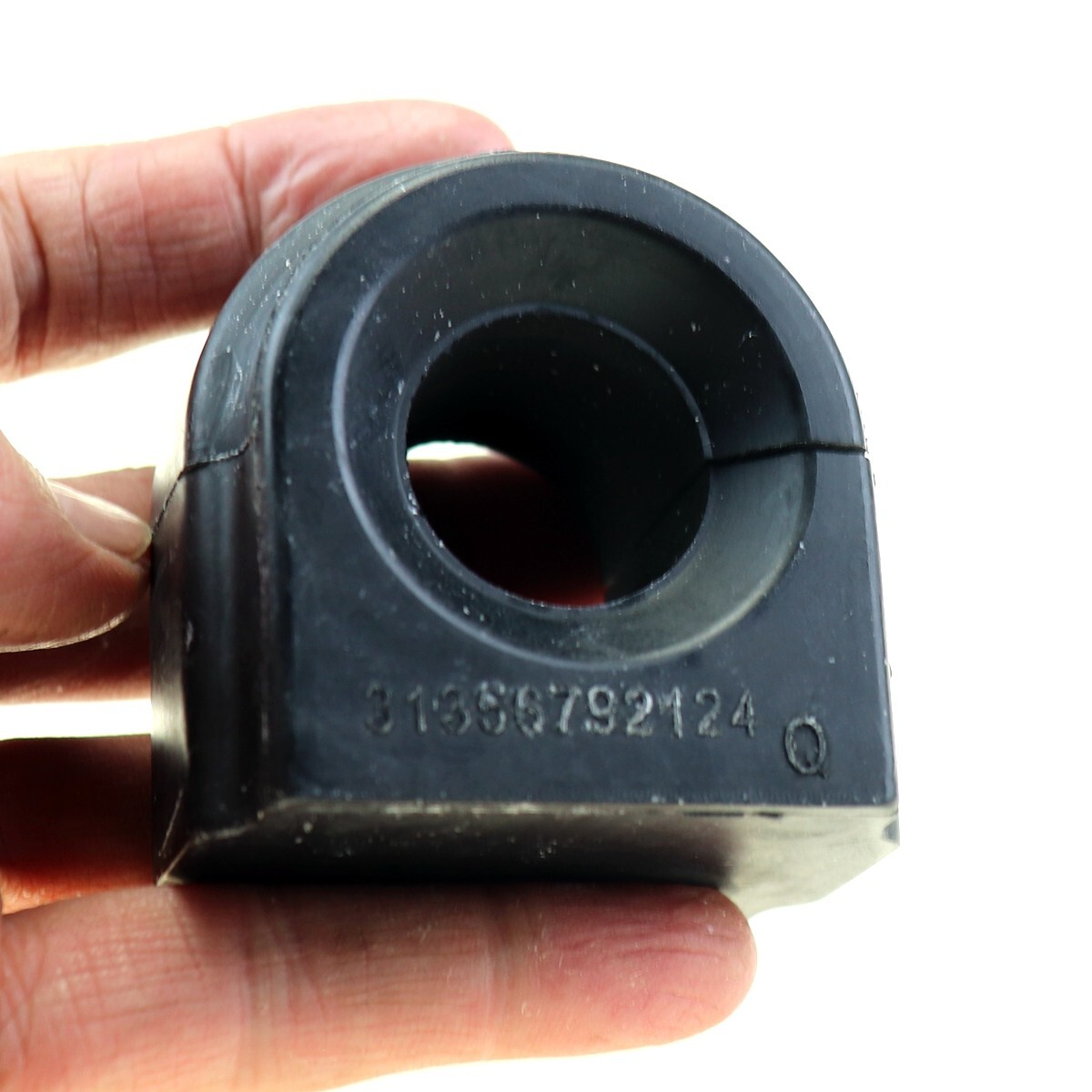 For BMW F20 F22 F30 F32 125i 228i Front Stabilizer Sway Bar Bushing