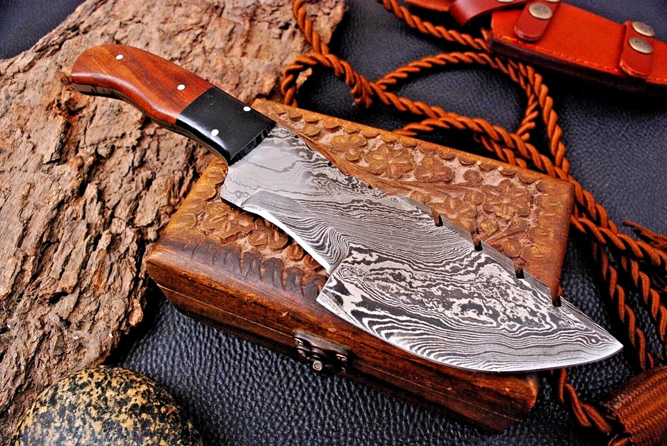 Cuchillo de caza rastreador táctico Bushcraft - forja manual acero Damasco 1818 Foto 3 de 4