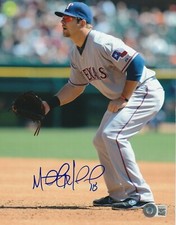 MITCH MORELAND Signed Texas RANGERS 8x10 PHOTO w/ Beckett COA (BAS)