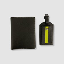 Perry Ellis Men's Black Leather Passport  Luggage Tag Holder