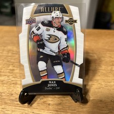 2019-20 Upper Deck Allure Rookies White Rainbow Max Jones #72 Rookie RC