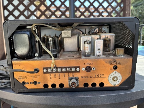 Vintage R.L. Drake Model 2A Receiver HF SSB Ham Radio 2-A *Powers Up* - Zdjęcie 4 z 13