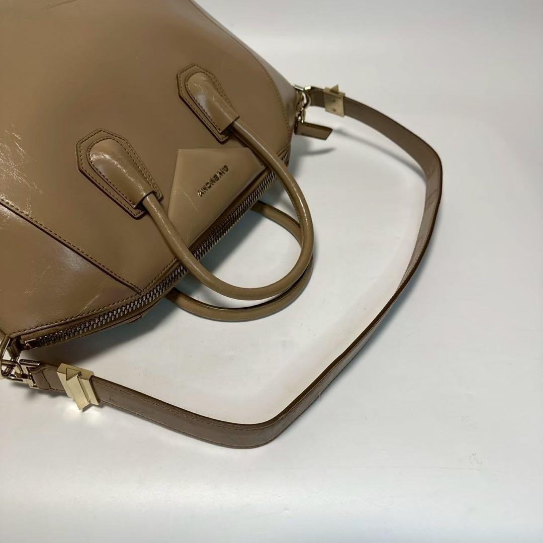 Givenchy Antigona Medium Leather 2Way Shoulder Bag Beige Authentic Dust Bag 0872 — image 8