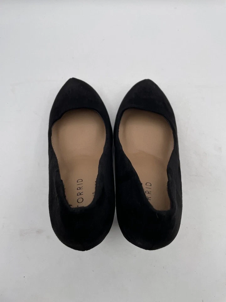 Torrid 16153661 High Pump Heels Women's Sz 6.5W Black Suede Round Toe Slip On - Image 4 of 4