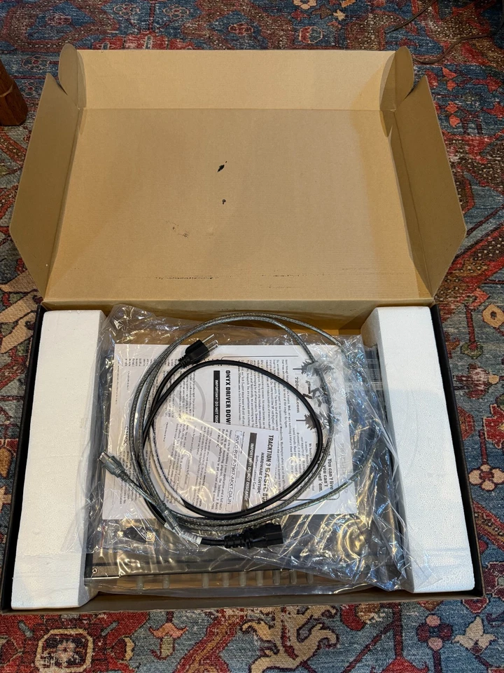  Onyx Blackbird Premium 16x16 FireWire Recording Interface Mackie  - Image 2 of 4