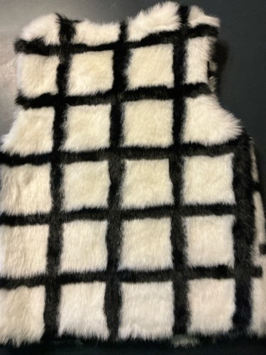 Cherokee Girl’s Size Medium 7/8 Plaid Faux Fur Vest White/Black 512912 - Picture 14 of 17