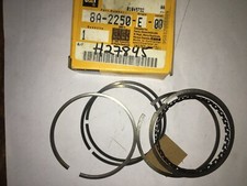 CATERPILLAR PISTON RING SET Pt# 8A-2250 CAT +++---------------------- OEM NEW
