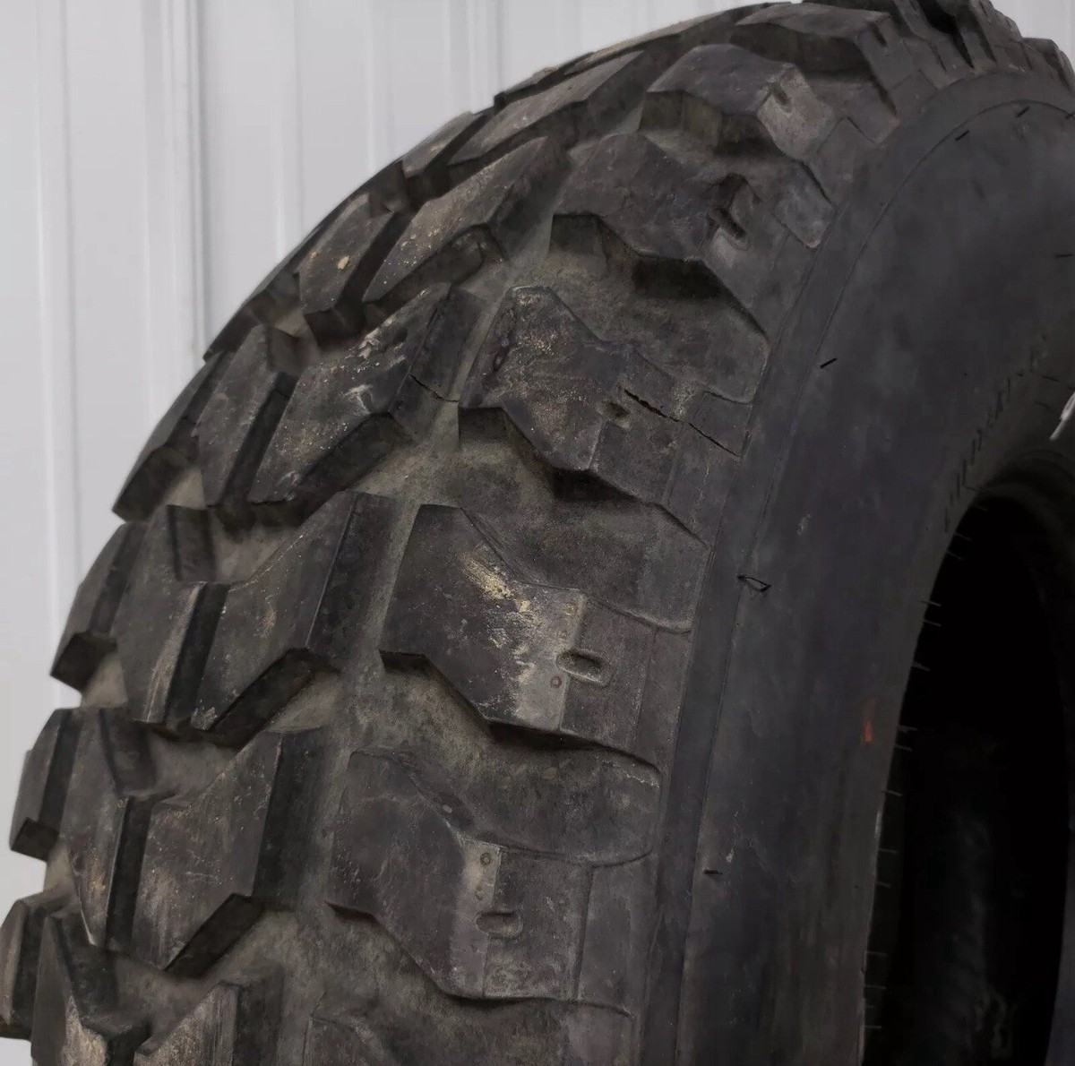 Goodyear Wrangler MT Military oz 37