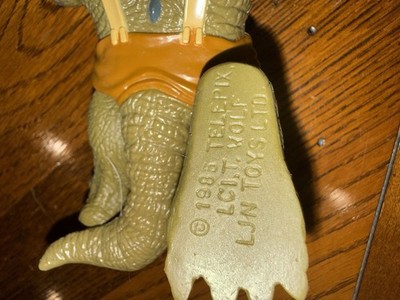 Vintage 1985 LJN Telpix Lizard Action Figure Toy Figure