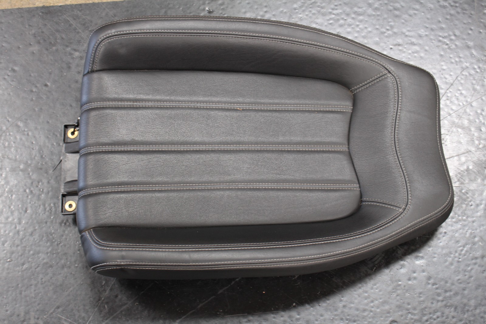 Maserati GranCabrio, RH, Right, Rear Seat, Upper Section, Used