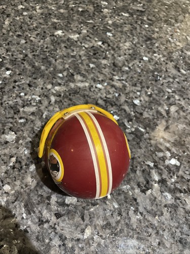 Vintage Washington Redskins Mini Helmet Quartz Digital Alarm Clock Works - Picture 6 of 10