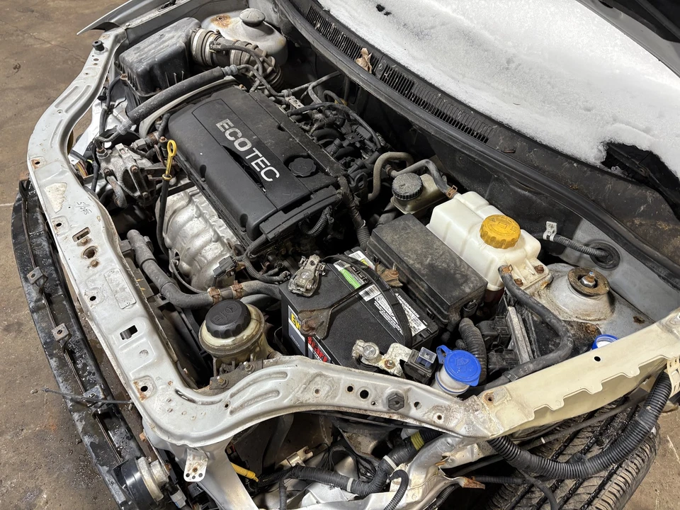 Motor de refrigeración eléctrico Chevy Aveo 09 10 11 Foto 3 de 3