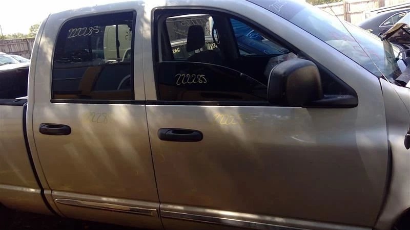 (LOCAL PICKUP ONLY) Trunk/Hatch/Tailgate Without Spoiler Fits 03-09 DODGE 2500 P Foto 2 de 4