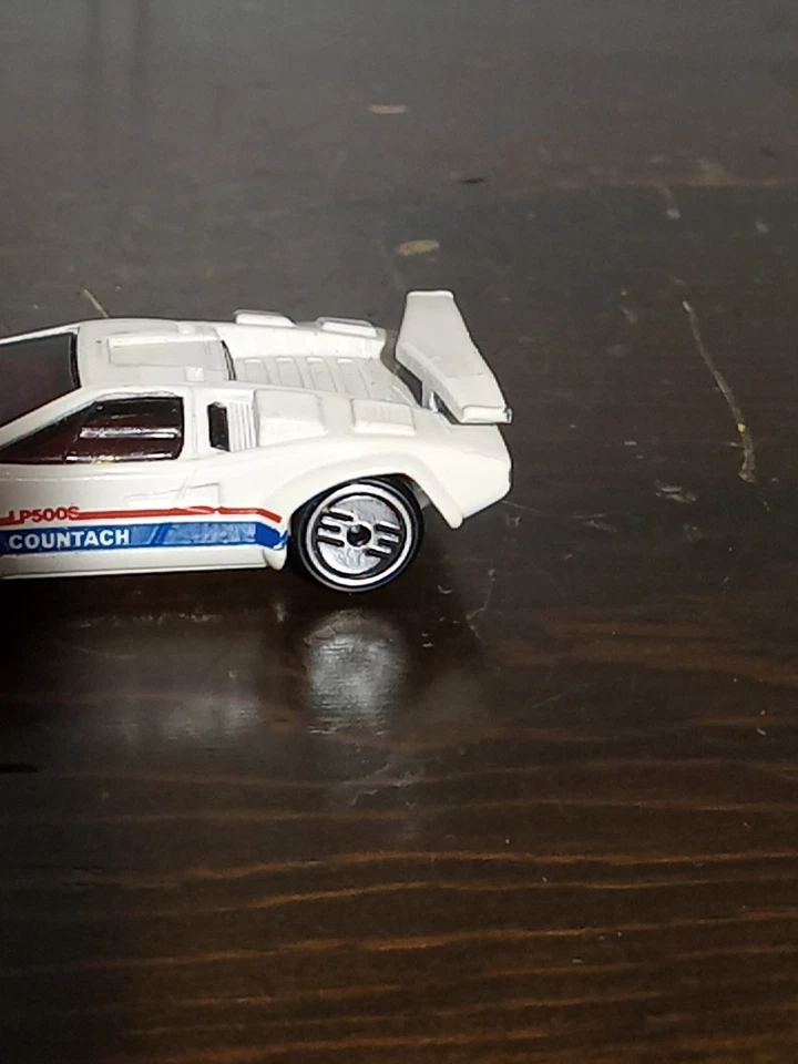 VINTAGE HOT WHEELS LAMBORGHINI LP500S COUNTACH WHITE UH 1989 MALAYSIA*NEAR MINT  - Image 4 of 4