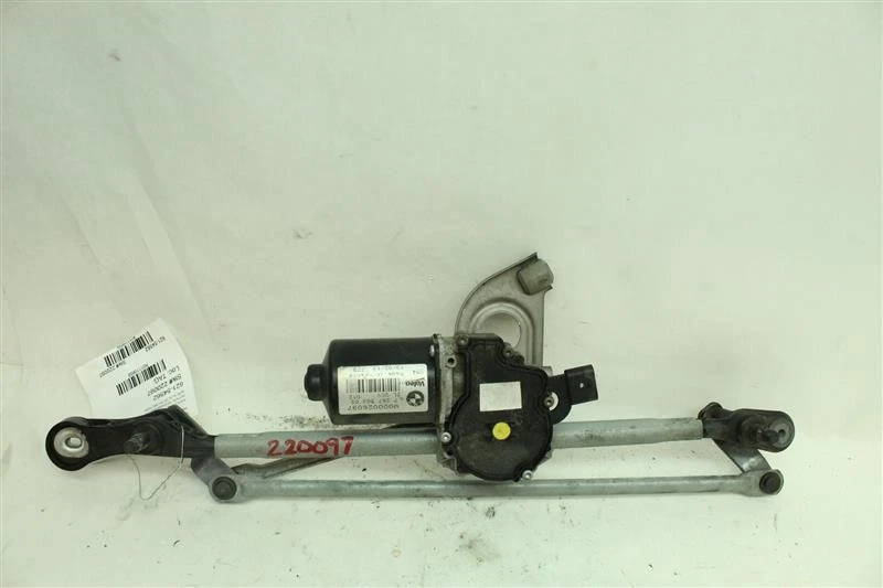 Used Windshield Wiper Linkage fits: 2013 Bmw 328I 2.0L 4 cylinder Grade A Foto 2 de 4