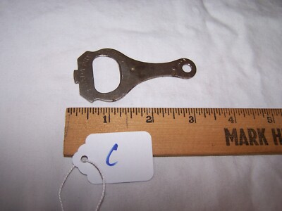 Vintage Bottle Opener CANADA DRY Champagne of GINGER ALE Made in USA - Lot C