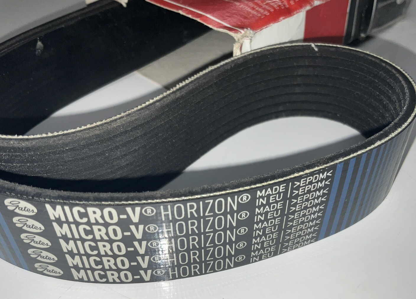 8 Rib Multi V Drive Belt 8PK1310XS Gates R2AA15909A 865310750 8PK1310 Quality