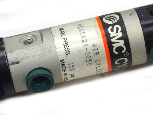 SMC NCGBN20-0050 Cilindro pneumatico 3/4 fori NCG corpo tondo monoazioneSMC NCG - Foto 2 di 9