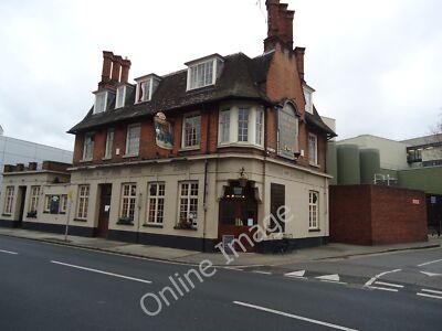 Photo 12x8 The Jolly Gardeners public house, Mortlake Barnes  c2011