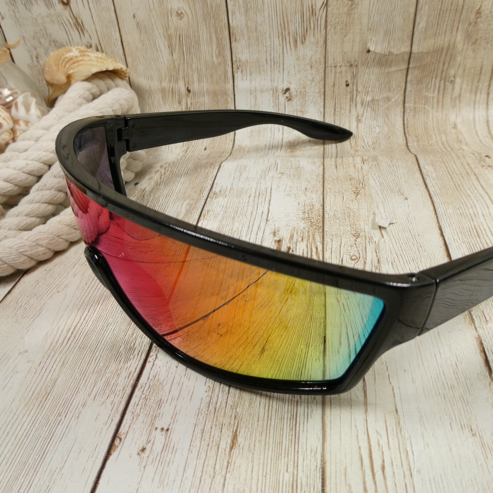 H&M Black Mirrored Wrap Shield Sunglasses - 0935383 | eBay