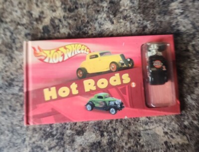 2002 HOT WHEELS 63 PAGE  HOT RODS BOOK w/Handy Eagle Squadron 1