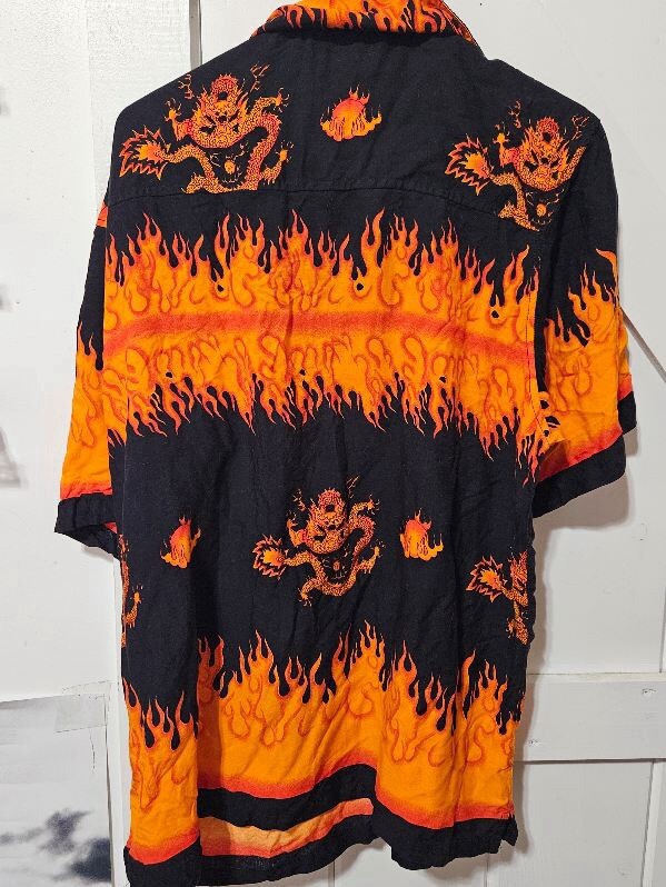 Vintage Y2K 2000s Flame Shirt Crazy 90s Streetwear Button