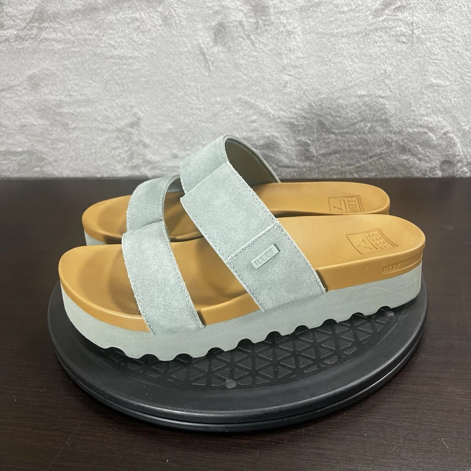 Reef Womens Size 8.5 Cushion Vista Hi Green Suede Platform Double Strap Sandals - Image 3 of 4